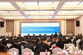 社会学视角：解析“赌场内的语言体系”——黑话、暗示与信息的加密流动。（社会学视角下的赌场话语体系：黑话、暗示与信息的编码传播）
